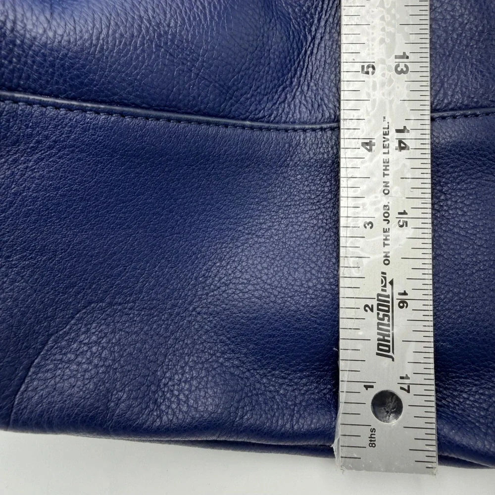 Isaac Mizrahi‎ Hobo Bag Womens Navy Blue Pebbled Leather Tassel Gold Hardware